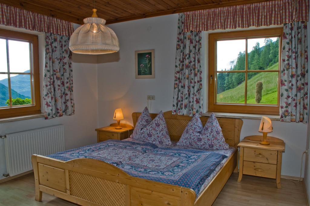 Lercherhof Feld am See Bilik gambar