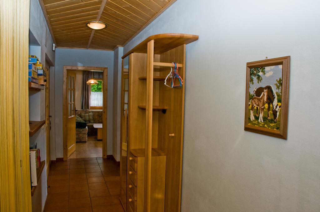 Lercherhof Feld am See Bilik gambar