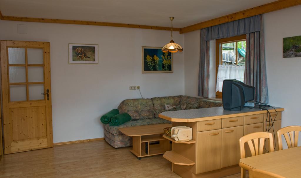 Lercherhof Feld am See Bilik gambar