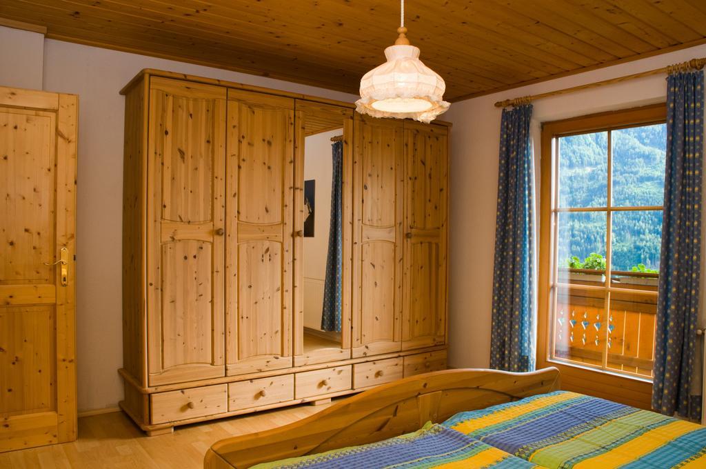 Lercherhof Feld am See Bilik gambar