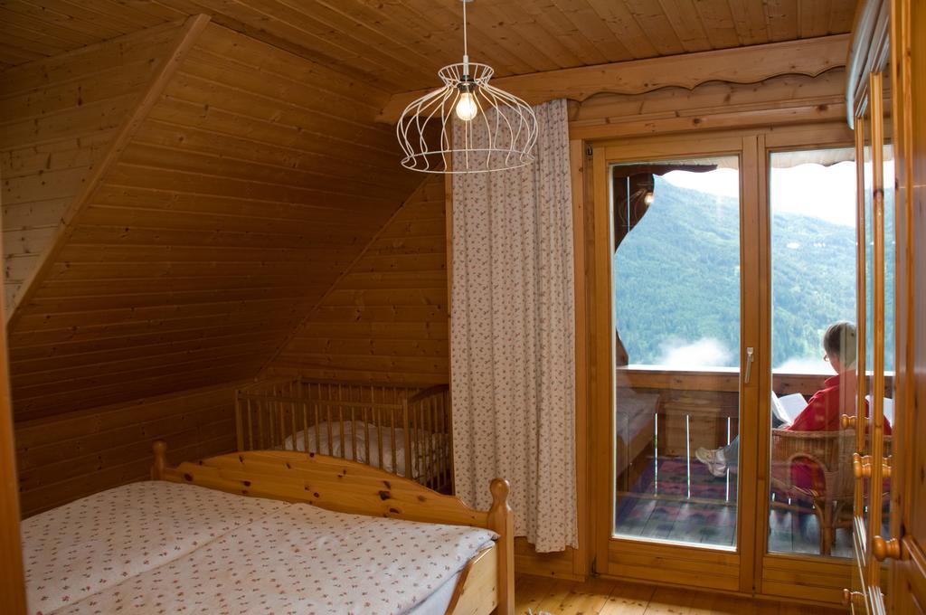 Lercherhof Feld am See Bilik gambar